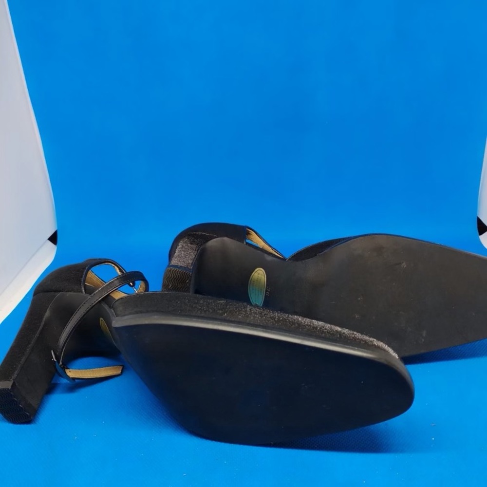Yvesβ Saint Laurent Black Heels 36EU/6US - Picture 2 of 4